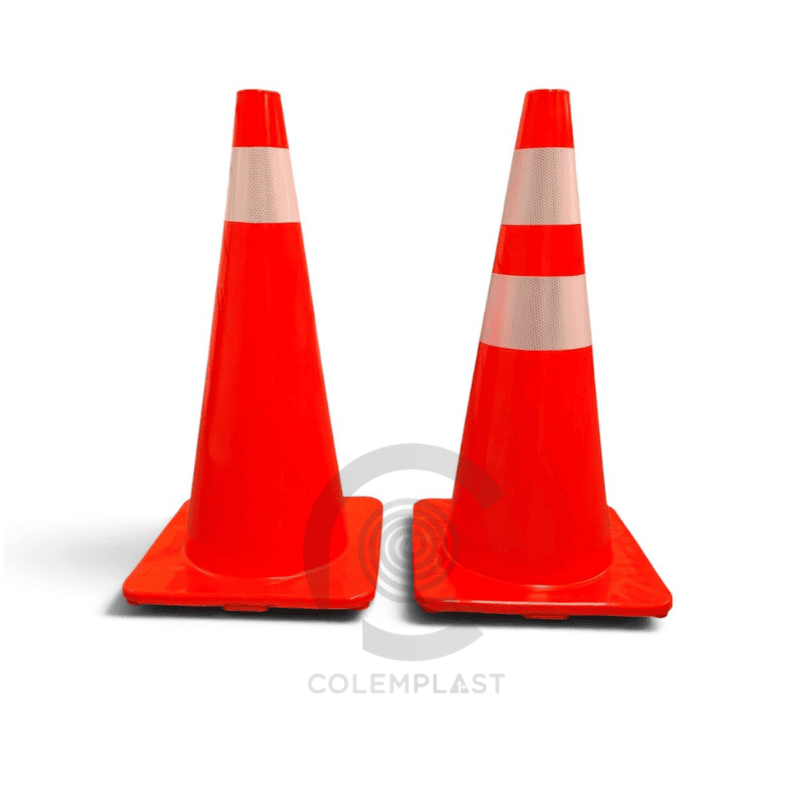 Cono Vial 70 Cm En Pvc - Imagen 2